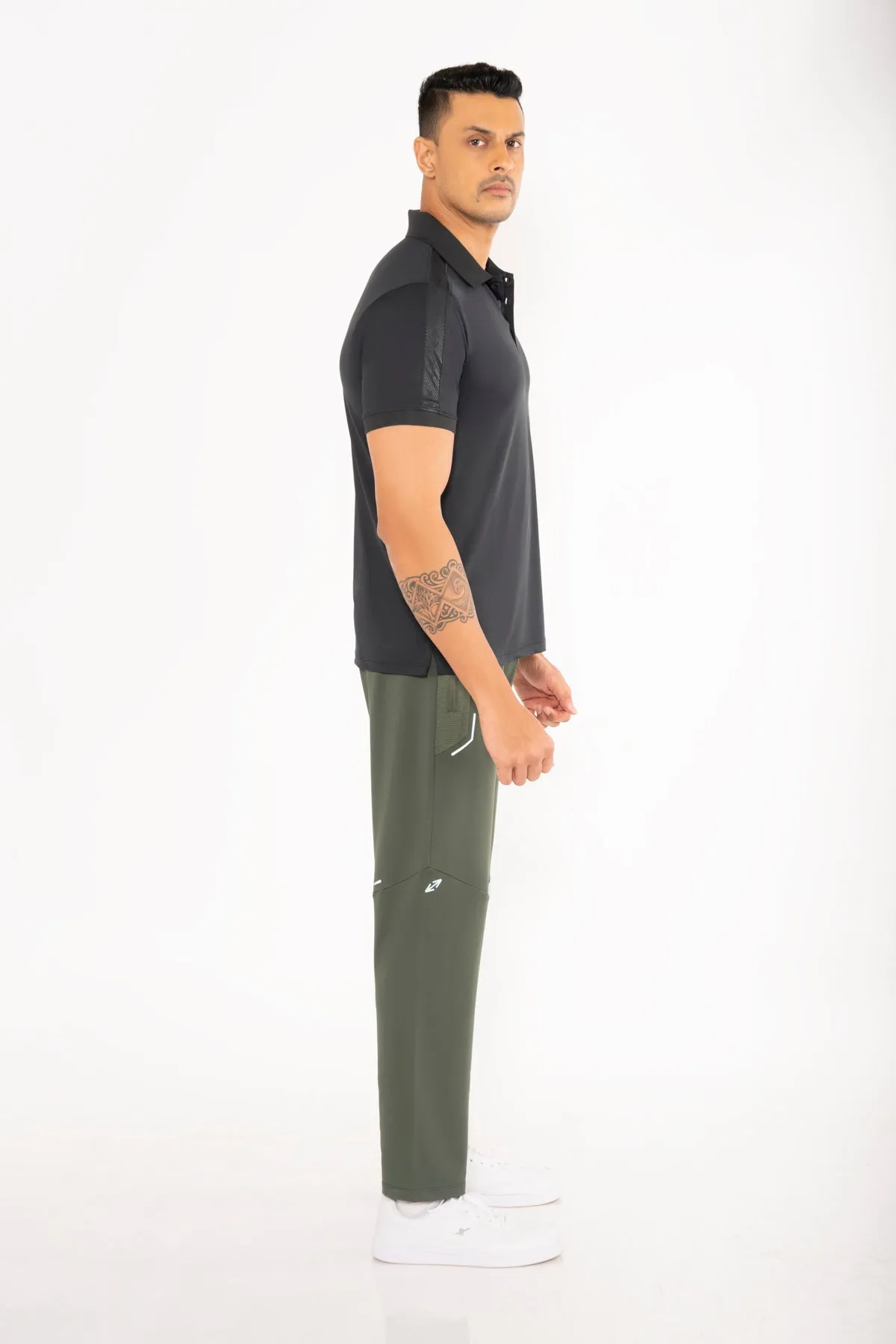 Essential Men's Track