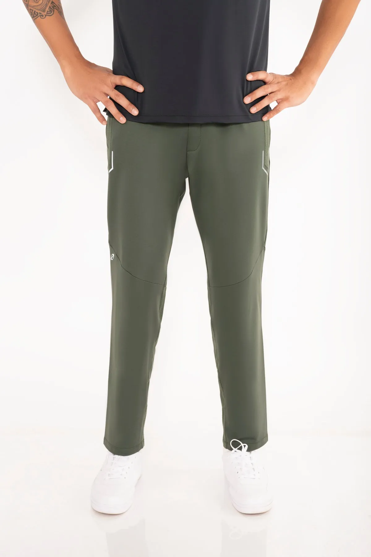 Essential Men's Track