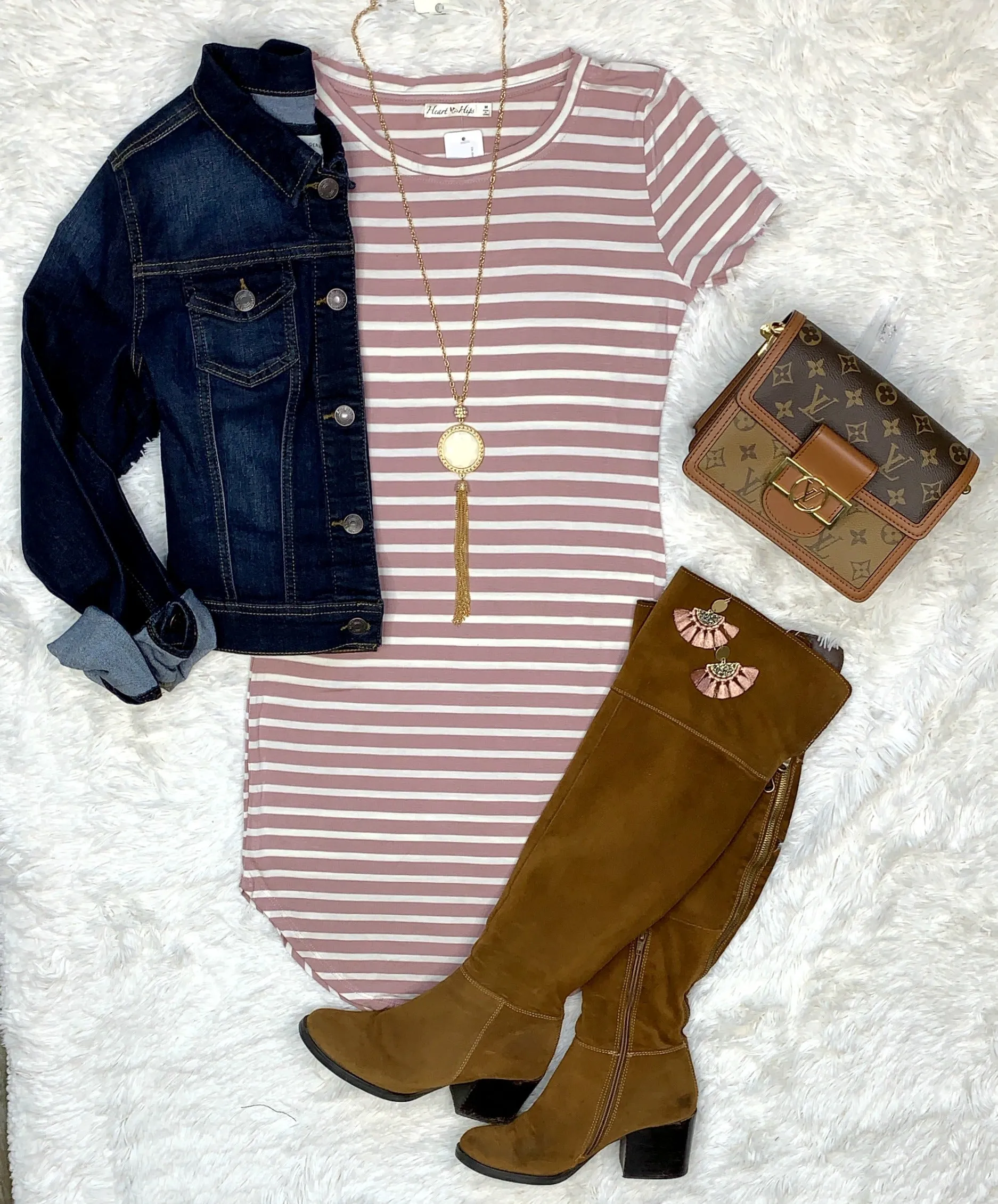 On the Horizon Tunic Dress: Dusty Rose